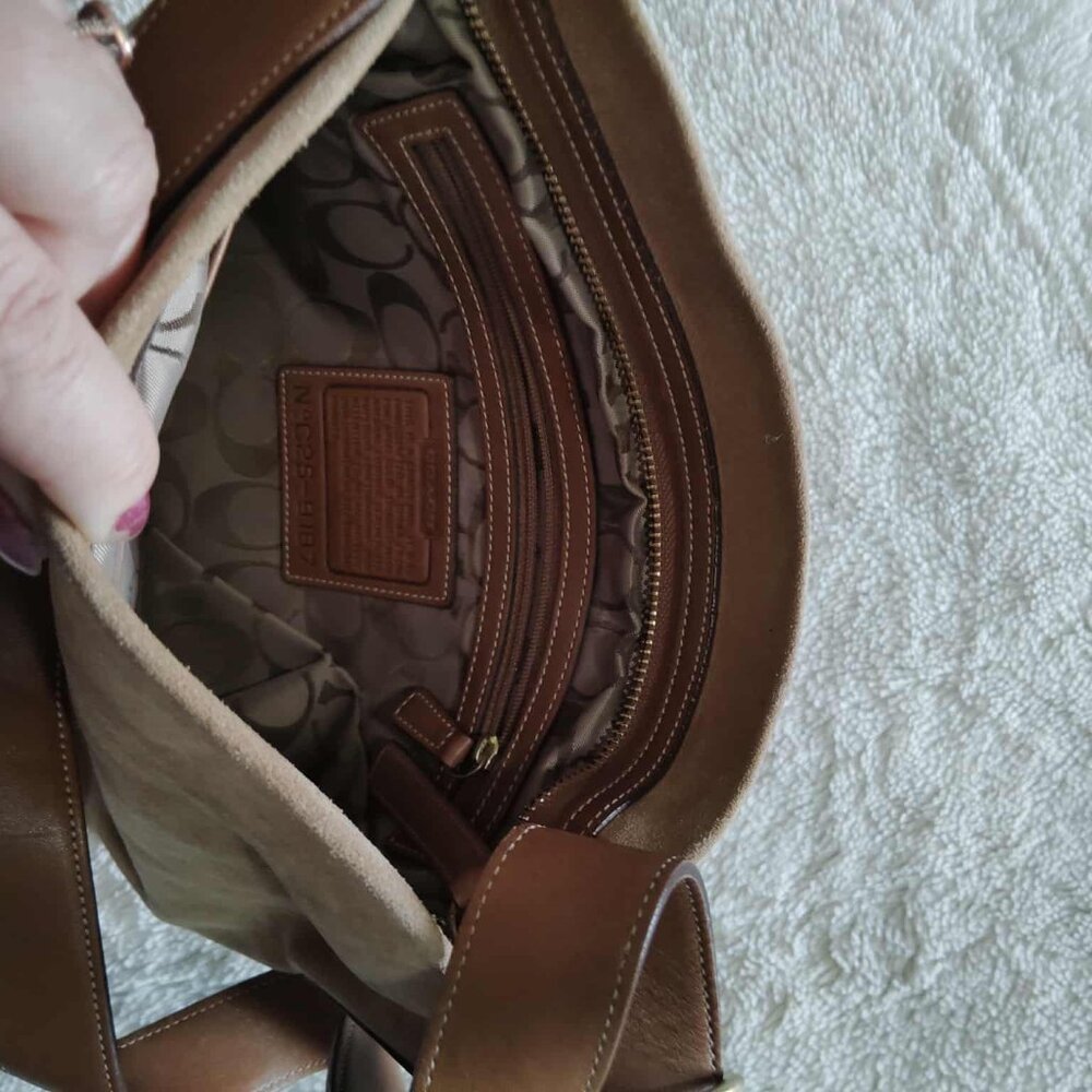 Coach shoulder bag, Used, Tan, NO: C2s-9187 - Picture 2 of 9